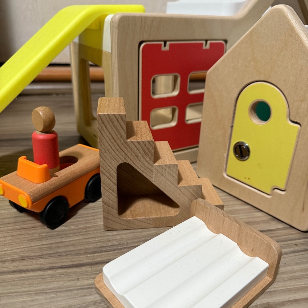 Lovevery The Observer Modular House